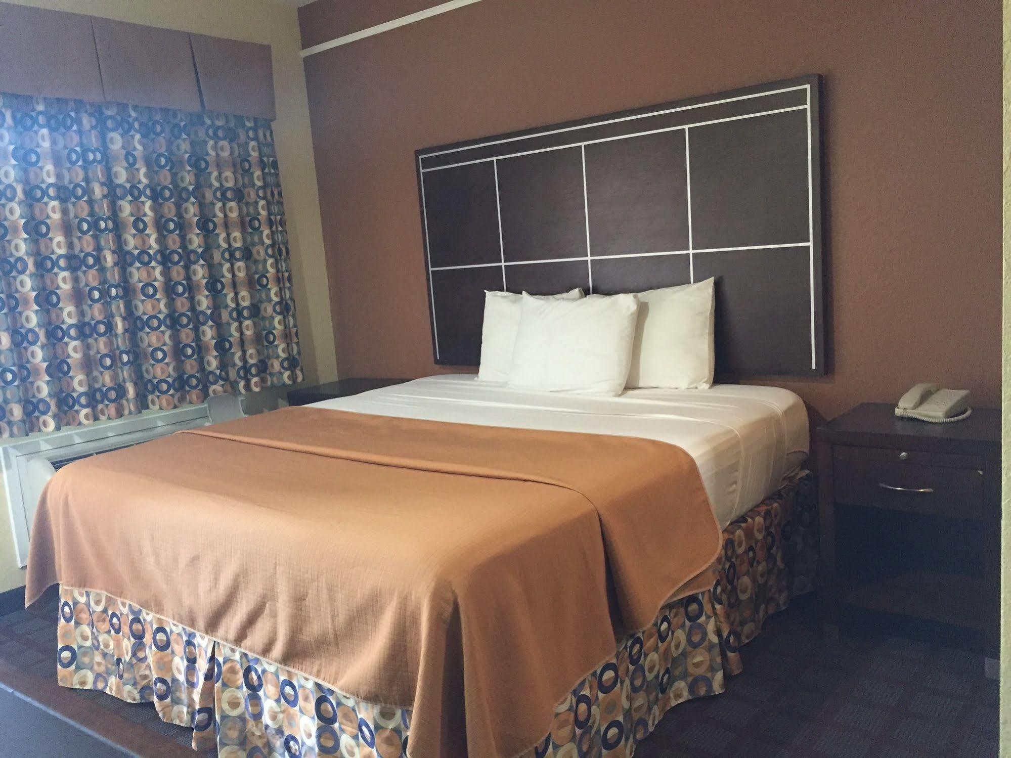 Highlands Suites מראה חיצוני תמונה